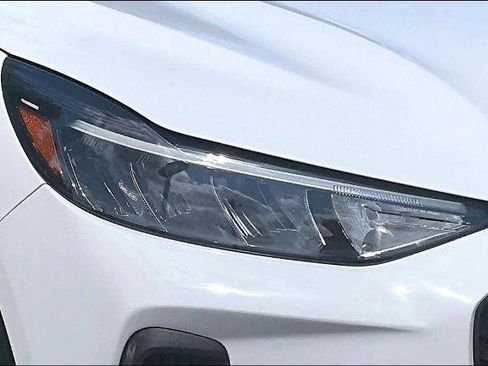 Certified 2023 Ford Escape Active AWD/4WD image 29