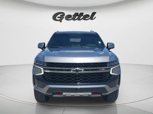 Used 2022 Chevrolet Suburban Z71 w/ Z71 Off-Road Package AWD/4WD image 2