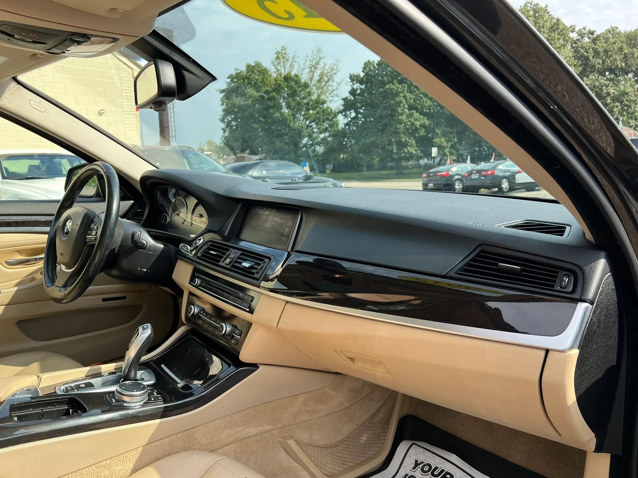 Used 2015 BMW 528i xDrive Sedan AWD/4WD image 18