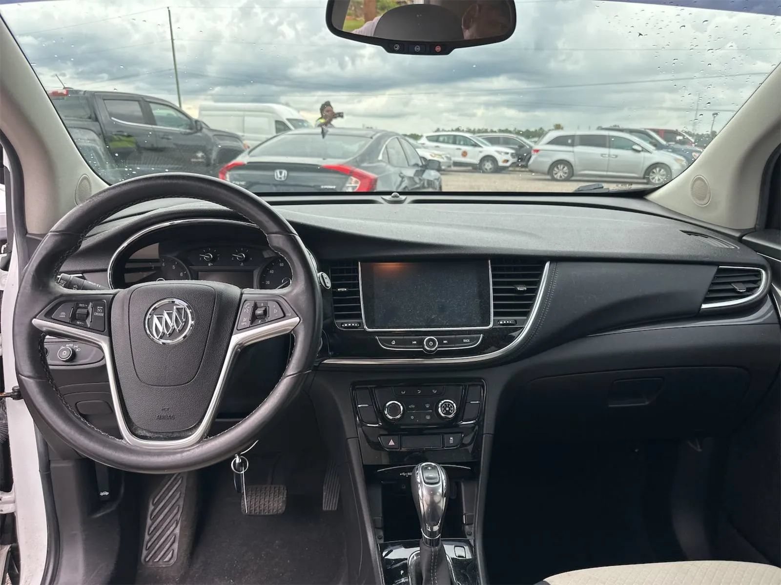Used 2017 Buick Encore Preferred FWD image 5