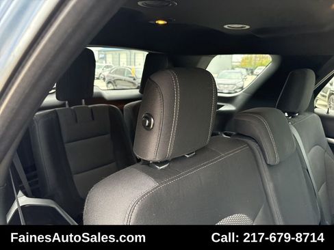 Used 2018 Ford Explorer XLT image 57