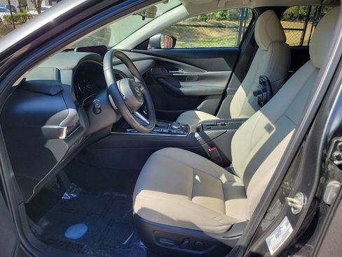 Used 2023 MAZDA CX-30 AWD 2.5 S w/ Preferred Package image 2