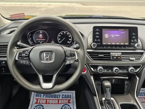 Used 2018 Honda Accord LX image 28