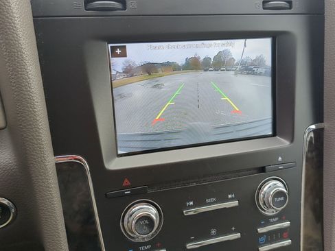 Used 2017 Lincoln Navigator Select image 17