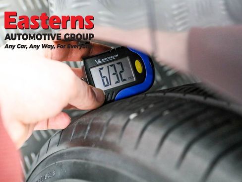 Used 2022 Toyota Prius Prime LE image 24