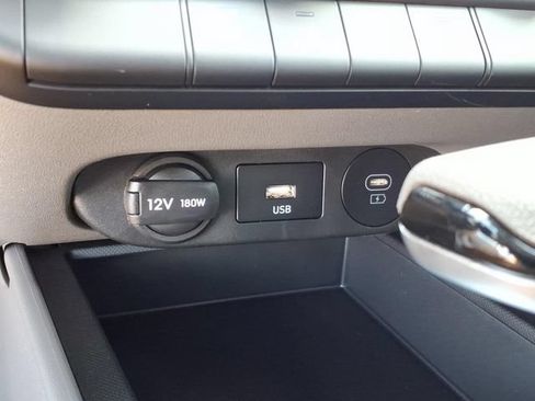 New 2026 Hyundai Elantra SE FWD image 10