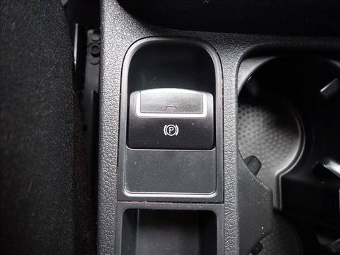 Used 2013 Volkswagen Tiguan S AWD/4WD image 20