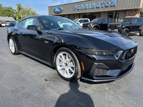 New 2025 Ford Mustang GT Premium image 9