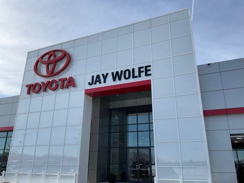 Certified 2023 Toyota Corolla Cross XLE w/ Convenience Package AWD/4WD image 24