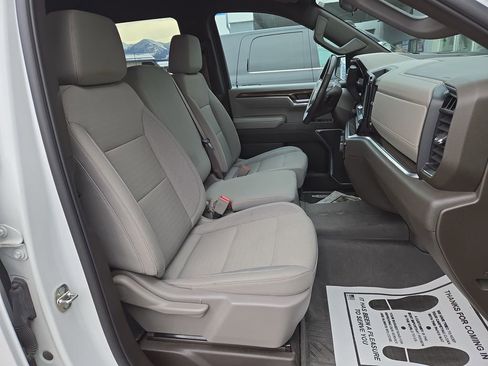 Used 2022 Chevrolet Silverado 1500 LT Trail Boss w/ Protection Package image 19