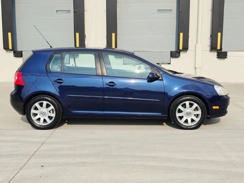 Used 2007 Volkswagen Rabbit 4-Door FWD image 6