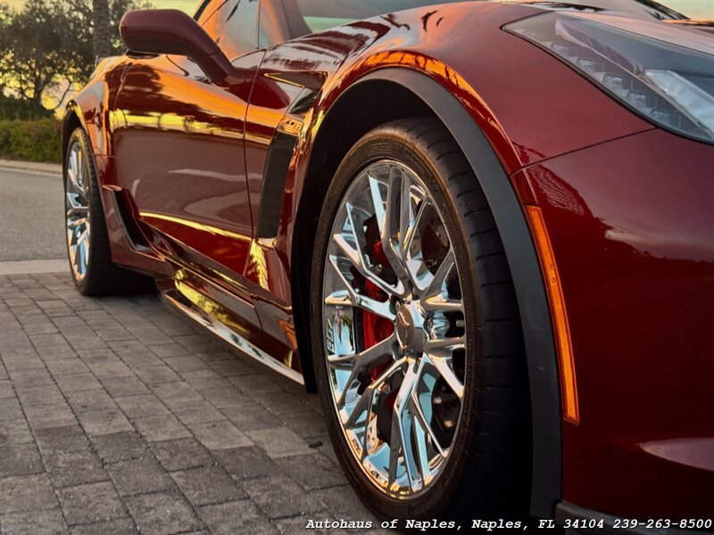 Used 2017 Chevrolet Corvette Z06 RWD image 13