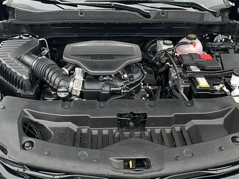 Certified 2025 Chevrolet Blazer RS w/ Driver Confidence II Package image 34