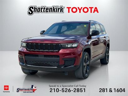Used 2022 Jeep Grand Cherokee L Laredo