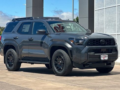 New 2026 Toyota 4Runner TRD Off-Road Premium w/ Tow Technology Package AWD/4WD image 2