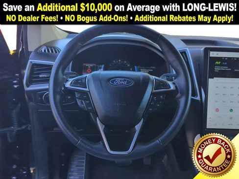 Used 2023 Ford Edge SEL image 18