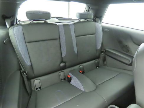 Used 2026 MINI Cooper 2-Door Hardtop FWD image 24