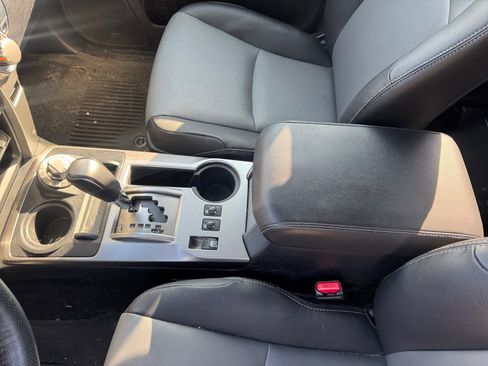 Used 2023 Toyota 4Runner SR5 Premium w/ SR5 Premium Package AWD/4WD image 15
