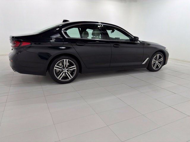 Used 2021 BMW 530i xDrive w/ Convenience Package AWD/4WD image 6
