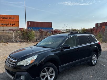 Used 2014 Subaru Outback 2.5i Limited w/ Moonroof Package