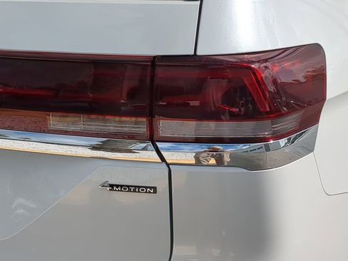 New 2026 Volkswagen Atlas SEL Premium R-Line AWD/4WD image 8