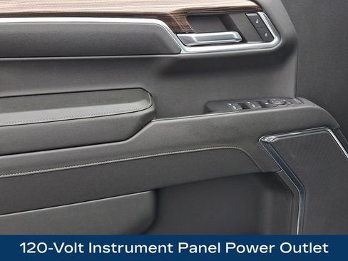 Used 2023 Chevrolet Silverado 1500 LT image 16