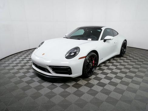 Certified 2022 Porsche 911 Carrera GTS image 1