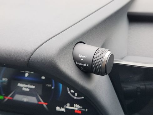 Used 2025 Lexus UX 300h FWD w/ Accessory Package (Z1) image 26