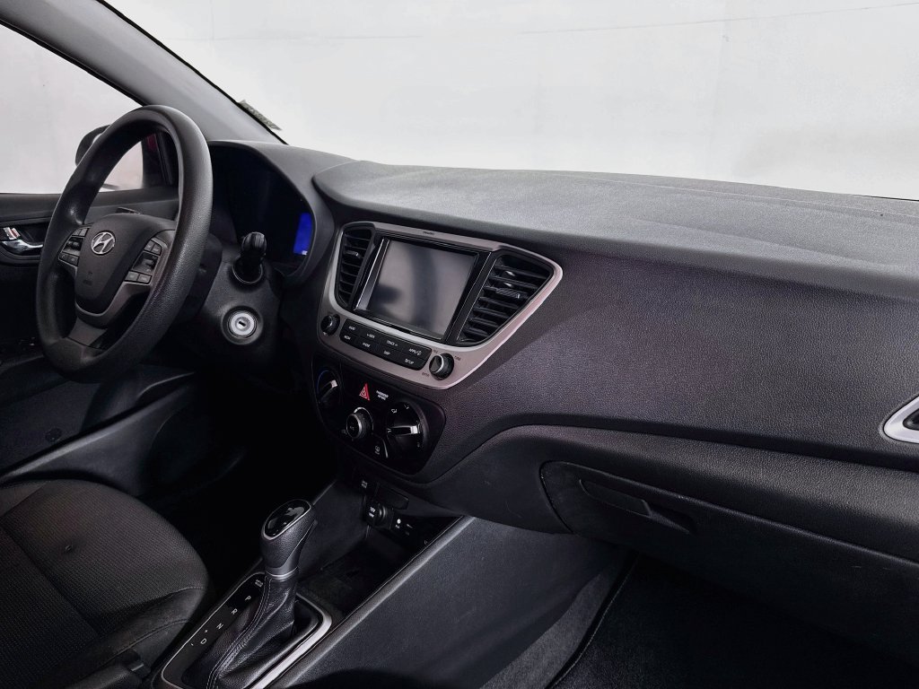 Used 2020 Hyundai Accent SEL FWD image 26
