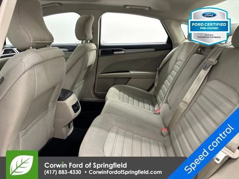 Certified 2019 Ford Fusion SE image 16