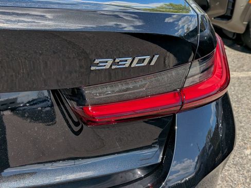 New 2026 BMW 330i xDrive Sedan w/ Premium Package AWD/4WD image 7
