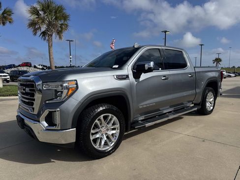 Used 2019 GMC Sierra 1500 SLT w/ SLT Premium Plus Package image 3