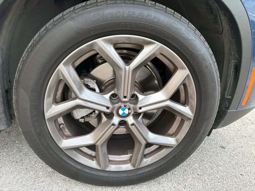 Certified 2023 BMW X3 sDrive30i w/ Premium Package w/ZPA RWD image 5