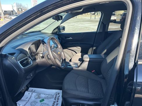 Used 2019 Chevrolet Equinox LT image 12