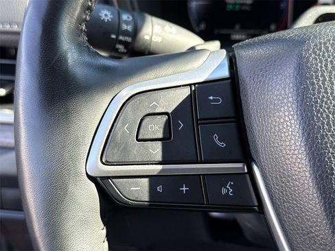 Used 2024 Toyota Grand Highlander Platinum image 23
