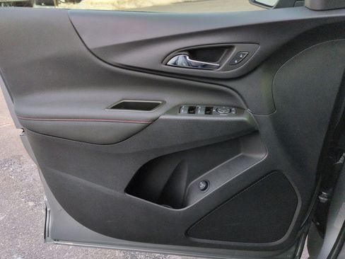 Certified 2023 Chevrolet Equinox RS image 26