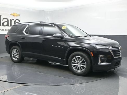 Used 2022 Chevrolet Traverse LT FWD image 6