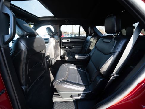 Used 2023 Ford Explorer ST w/ Equipment Group 401A image 23