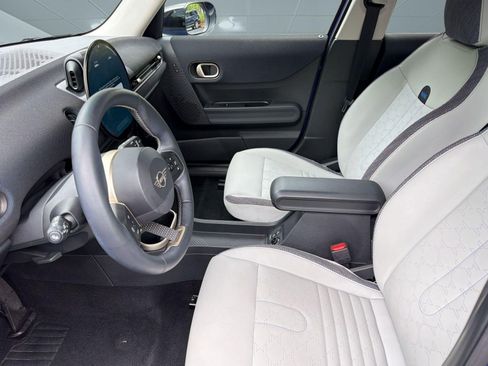 Certified 2025 MINI Cooper S FWD image 5