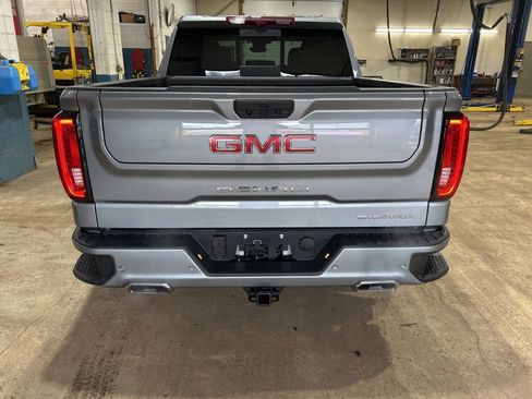 New 2026 GMC Sierra 1500 Denali w/ Denali Reserve Package image 5