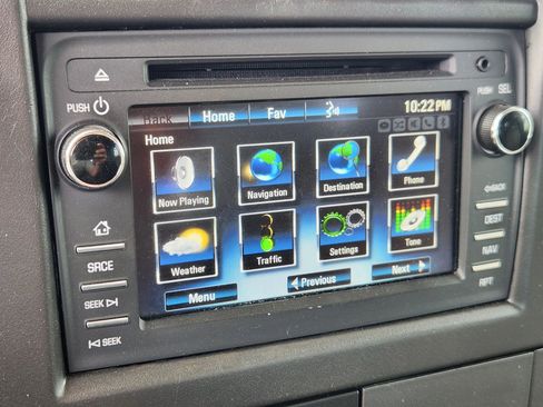 Used 2016 Chevrolet Express 2500 image 32