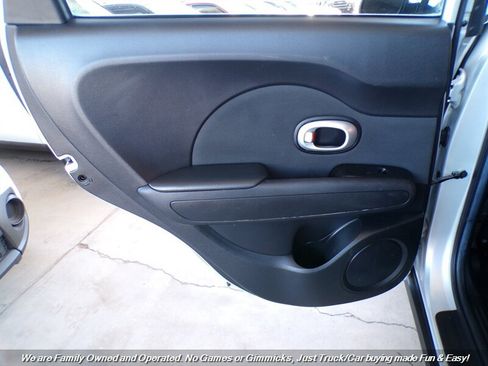 Used 2014 Kia Soul + w/ Eco Package FWD image 18