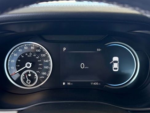 Used 2023 Genesis G70 3.3T w/ Sport Advanced Package image 23