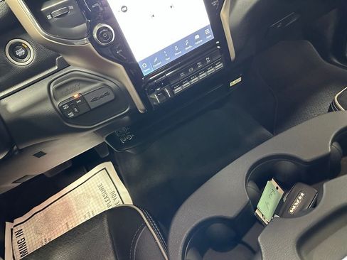 Used 2024 RAM 3500 Laramie image 35