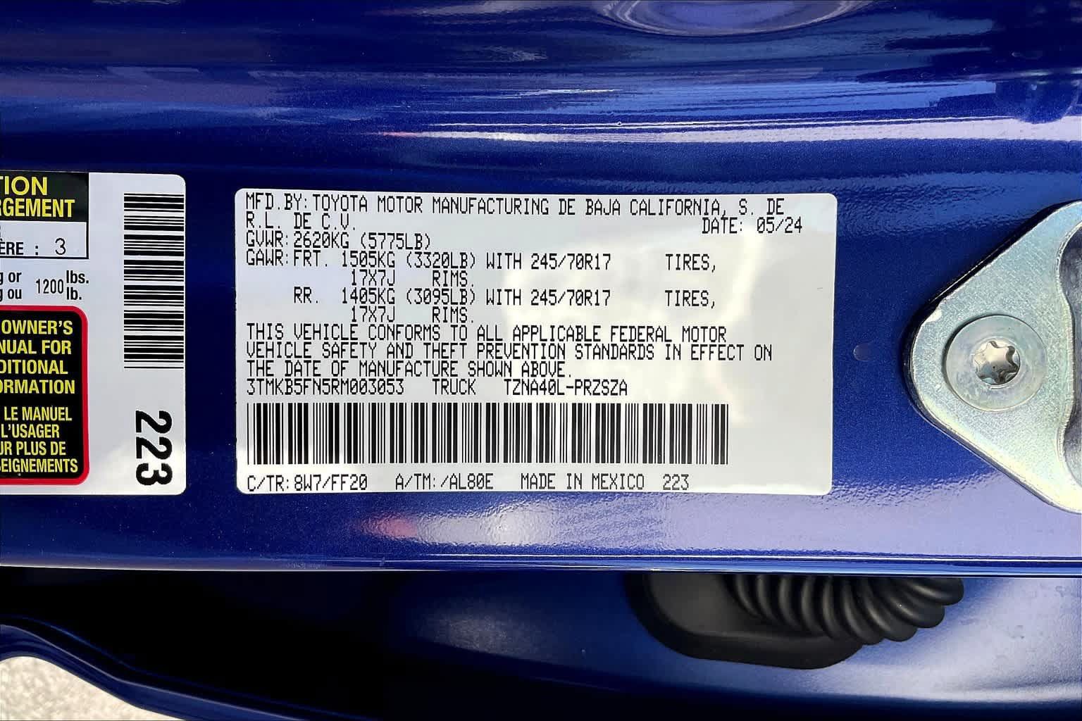 Used 2024 Toyota Tacoma SR5 RWD image 33