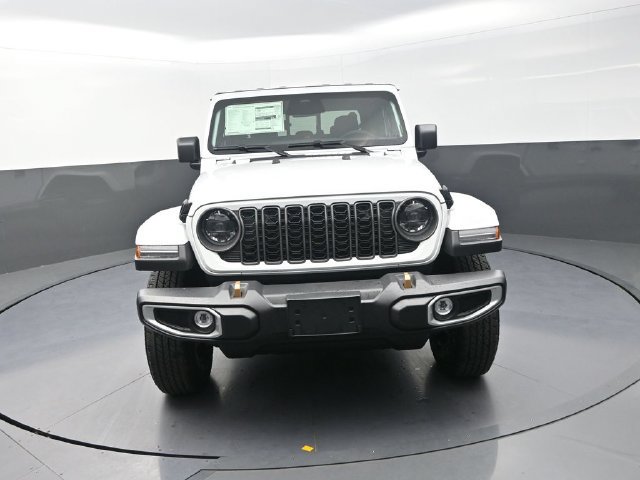 New 2026 Jeep Gladiator Sport AWD/4WD image 3