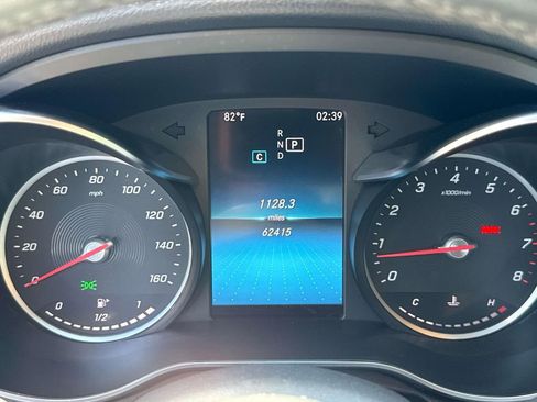 Used 2019 Mercedes-Benz C 300 4MATIC Sedan w/ Premium Package image 28