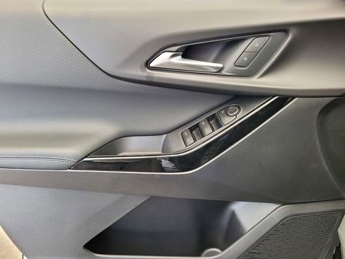 New 2026 Chevrolet Equinox LT FWD image 10