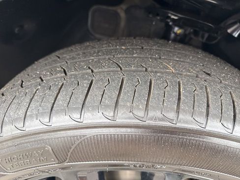 Used 2020 Kia Telluride SX image 39