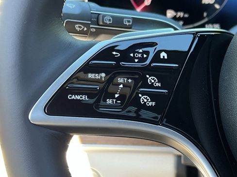 New 2026 Mercedes-Benz GLE 580 4MATIC image 31